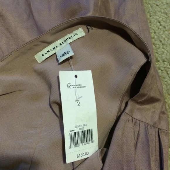 Banana republic blush NWT silky dress ‼️ - Picture 3 of 4